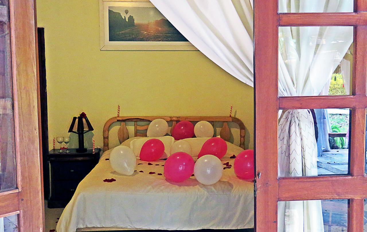 Hotel Sumpa Montañita Kültér fotó