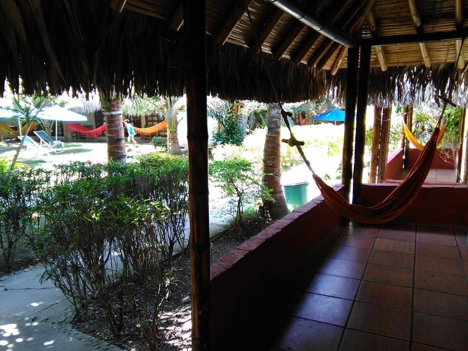 Hotel Sumpa Montañita Kültér fotó